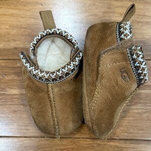 UGG baby Tasman